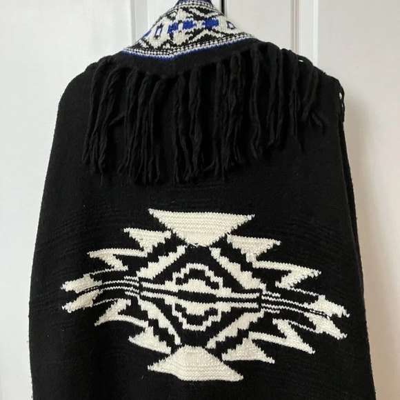 Polo Ralph Lauren Southwestern Black Wool Blend Fringe Poncho  Shawl - Picture 8 of 9